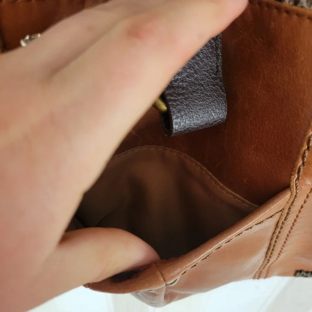 The Sak Genuine Leather Crossbody‎ Bag Purse Brown Tan